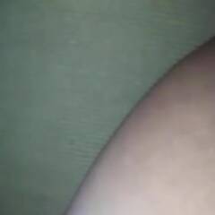 Metiendose dedo